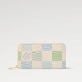 関税負担なし   春夏の新作 ジッピー・ウォレット Ref:N40748